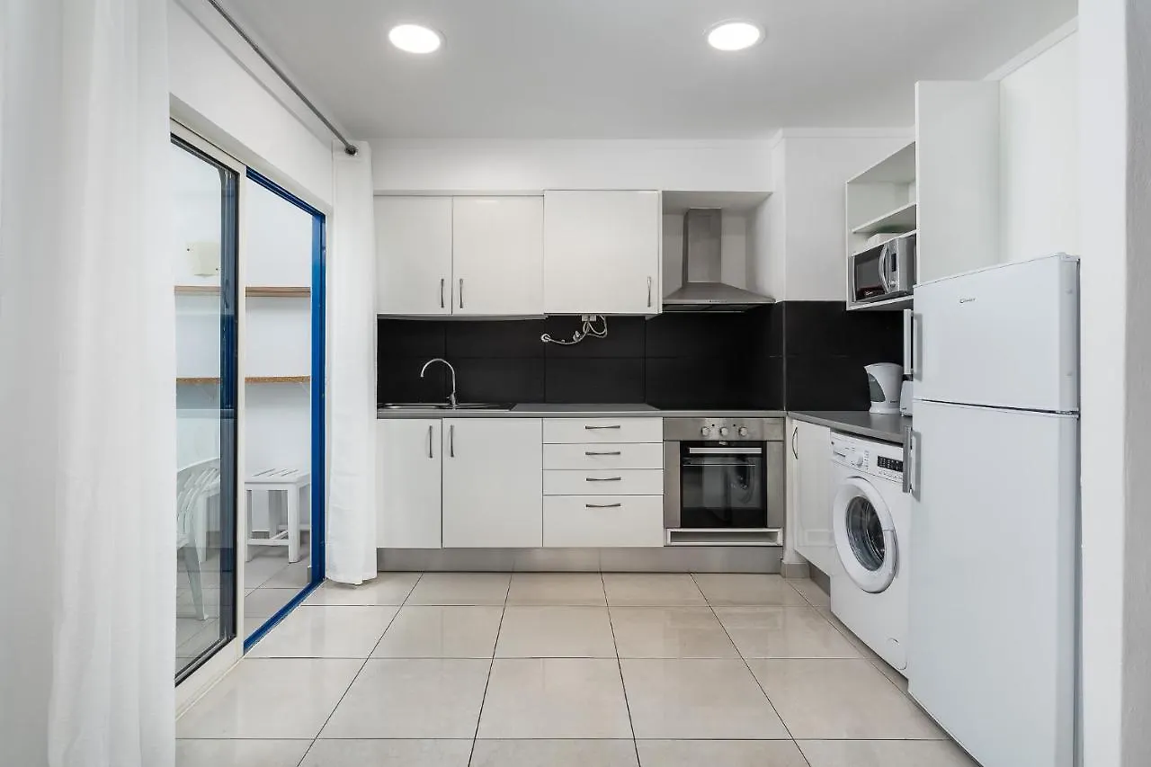 Wonderful Praia Da Rocha Flat By Lovelystay Portimao